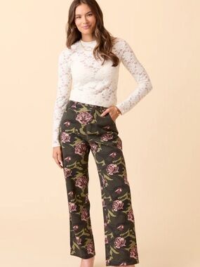 Pink Lily Floral Camo Pants Women’s M 100% Cotton Casual Statement Print